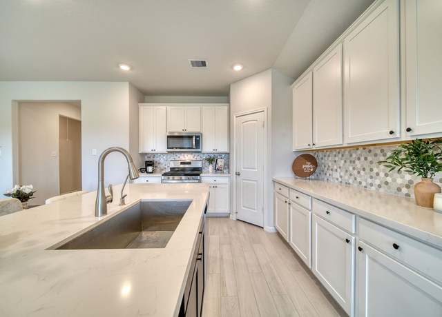 Property at 18810 Brookside Ridge Ln, Manvel, TX 77578, 3 beds, 2 baths
