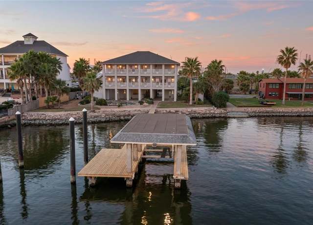 Property at 7123 Broadway St, Galveston, TX 77554, 4 beds, 3.5 baths