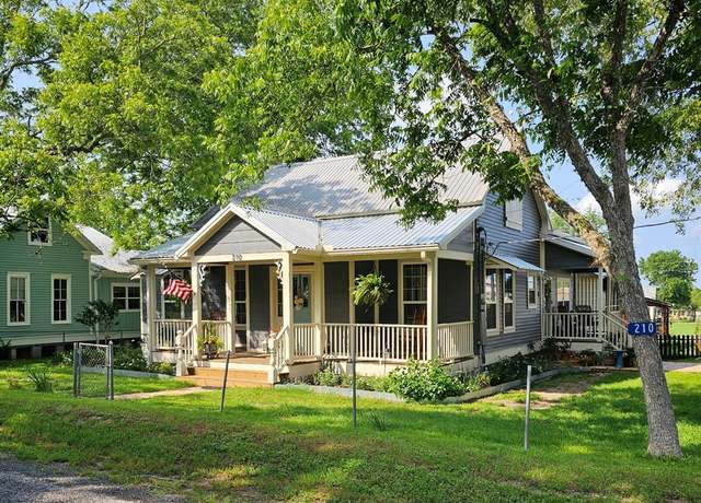 Property at 210 N Church St, Fayetteville, TX 78940, 3 beds, 3 baths