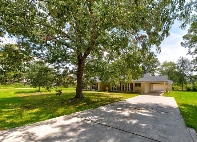 Property at 1302 Burning Tree Rd, Houston, TX 77339, 4 beds, 2.5 baths