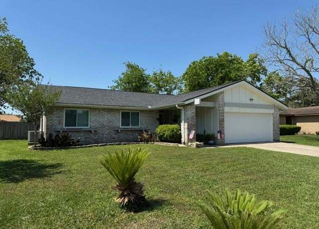 Property at 4314 Saffron Ln, Friendswood, TX 77546, 4 beds, 2 baths