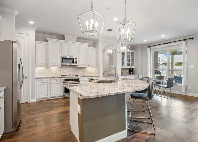 Property at 2023 Aspen Point Ln, Richmond, TX 77469, 4 beds, 3 baths