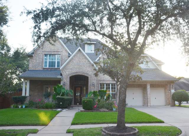 Property at 3303 Charlston Ct, Missouri City, TX 77459, 4 beds, 3.5 baths