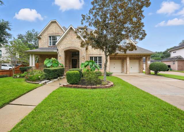 Property at 3303 Charlston Ct, Missouri City, TX 77459, 4 beds, 3.5 baths