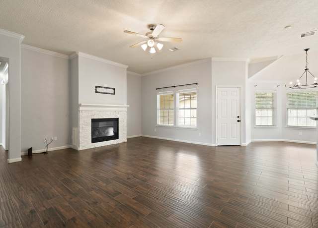 Property at 2204 Merle St, Pasadena, TX 77502, 3 beds, 2 baths