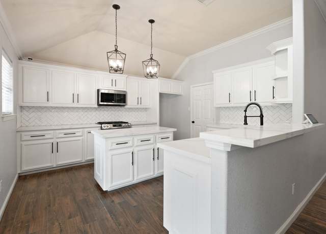 Property at 2204 Merle St, Pasadena, TX 77502, 3 beds, 2 baths