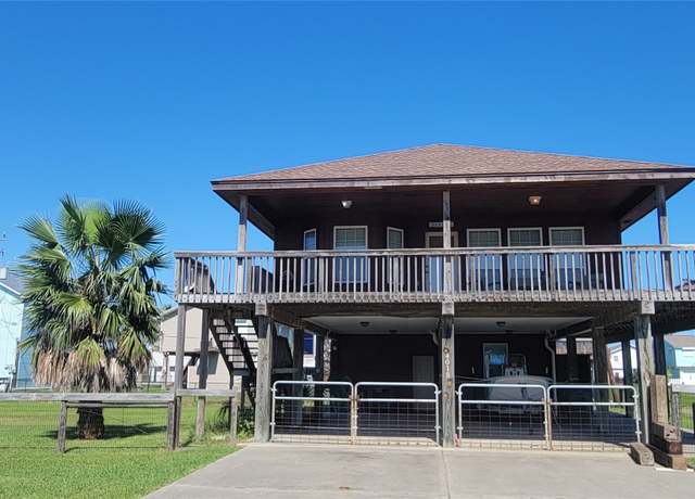 Property at 4015 Navarro Dr, Galveston, TX 77554, 2 beds, 2 baths