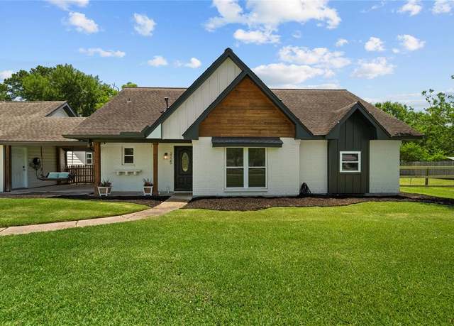 Property at 3725 Wingtail Way, Pearland, TX 77584, 4 beds, 3 baths