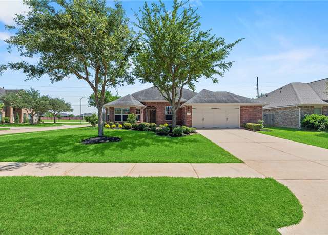 Property at 28403 Kinglet Pines Dr, Katy, TX 77494, 3 beds, 2 baths