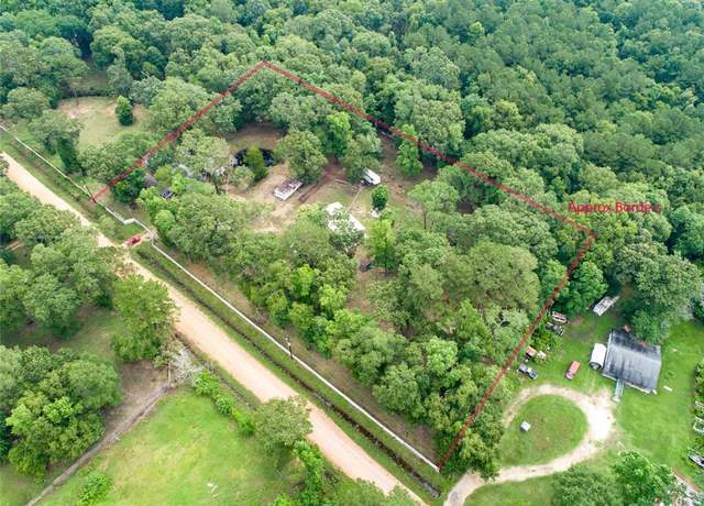 Property at 540 Oak Forest Dr, Shepherd, TX 77371, 3 beds, 2 baths