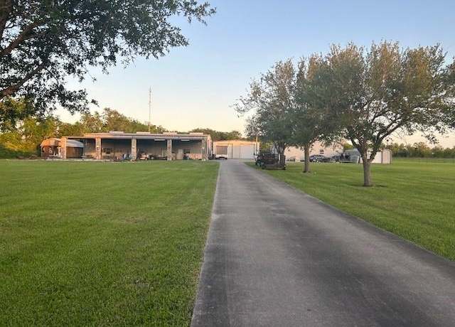 Property at 7301 Pearson Rd, Santa Fe, TX 77517, 3 beds, 2 baths