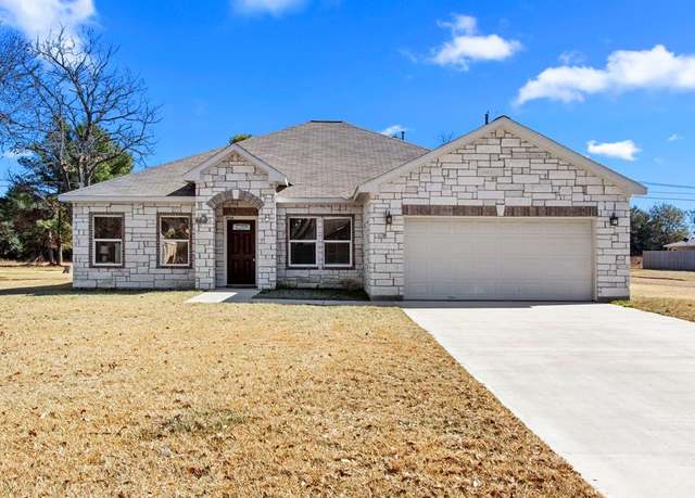 Property at 2036 2nd St, Hempstead, TX 77445, 4 beds, 2 baths