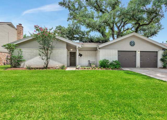Property at 11306 Valley Stream Dr, Houston, TX 77043, 4 beds, 2 baths