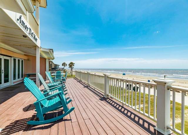 Property at 13106 Bermuda Beach Dr, Galveston, TX 77554, 3 beds, 2.5 baths
