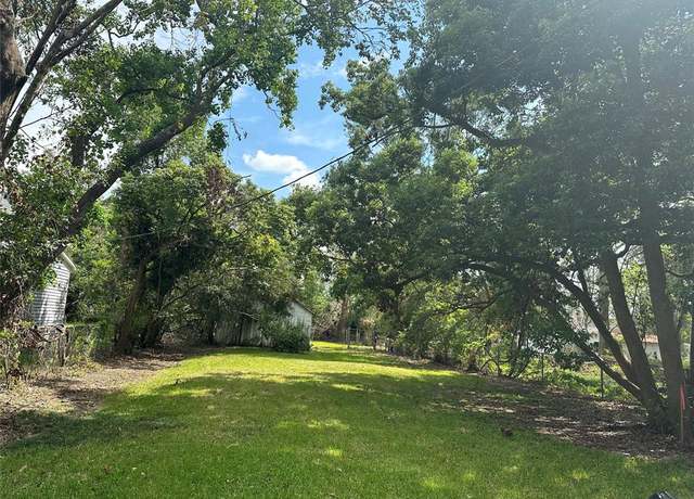 Property at 0 E Peach St, Angleton, TX 77515