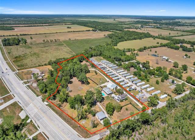 Property at 215 Reidland Rd, Crosby, TX 77532, 3 beds, 2.5 baths