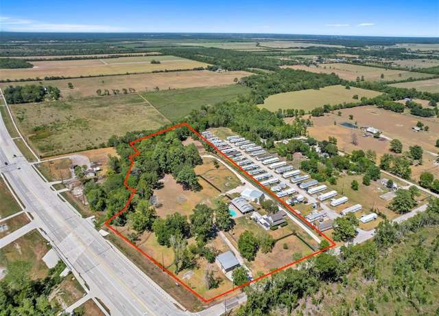 Property at 215 Reidland Rd, Crosby, TX 77532, 3 beds, 2.5 baths