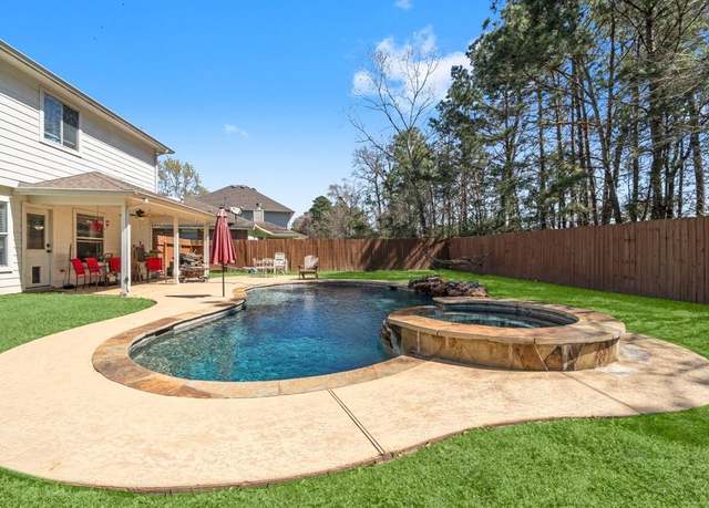 Property at 2522 Hidden Park Ln, Conroe, TX 77385, 4 beds, 2.5 baths