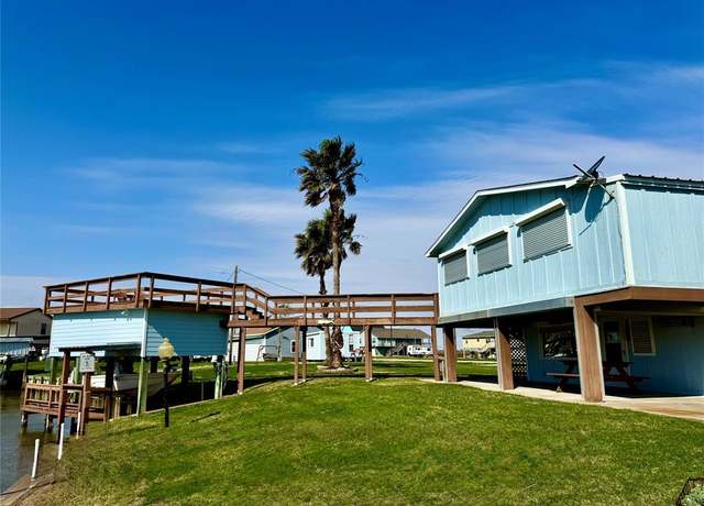 Property at 1913 County Road 201, Sargent, TX 77414, 2 beds, 2 baths