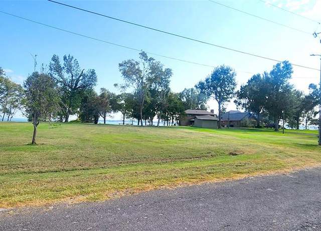 Property at 489 Emerald Ln, Onalaska, TX 77360