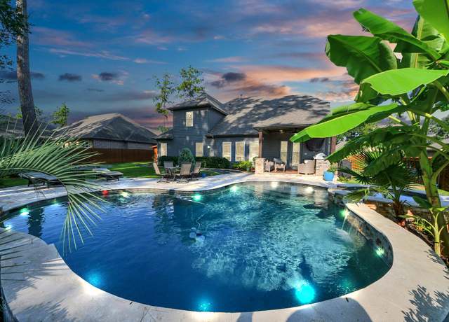 Property at 307 Hidden Bend Ct, Magnolia, TX 77354, 4 beds, 3.5 baths