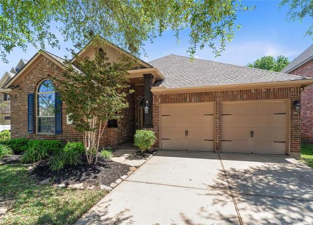 Property at 11126 Celano Dr, Richmond, TX 77406, 4 beds, 2 baths