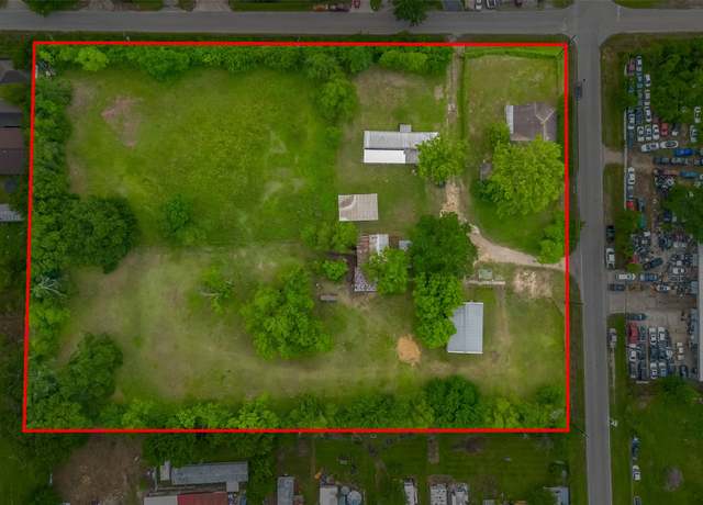 Property at 5626 Spindle Dr, Houston, TX 77086, 3 beds, 2 baths