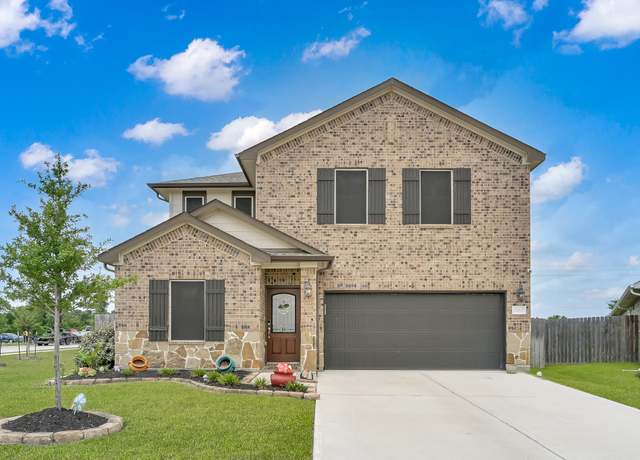 Property at 13010 Red Blossom Cir, Tomball, TX 77375, 4 beds, 2.5 baths