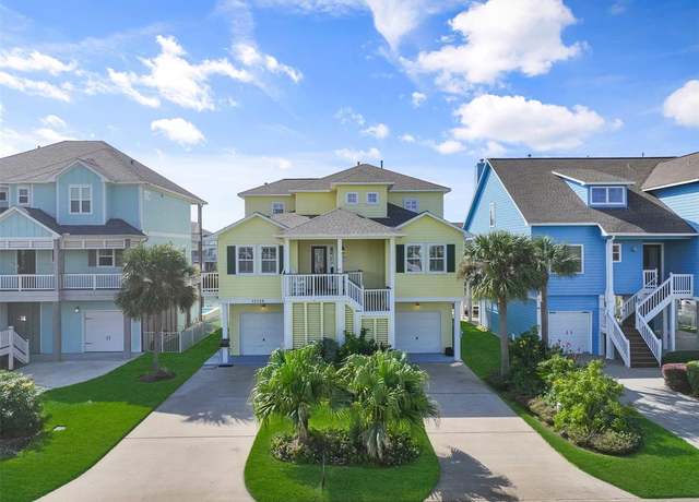 Property at 13719 Windlass Cir, Galveston, TX 77554, 4 beds, 4.5 baths