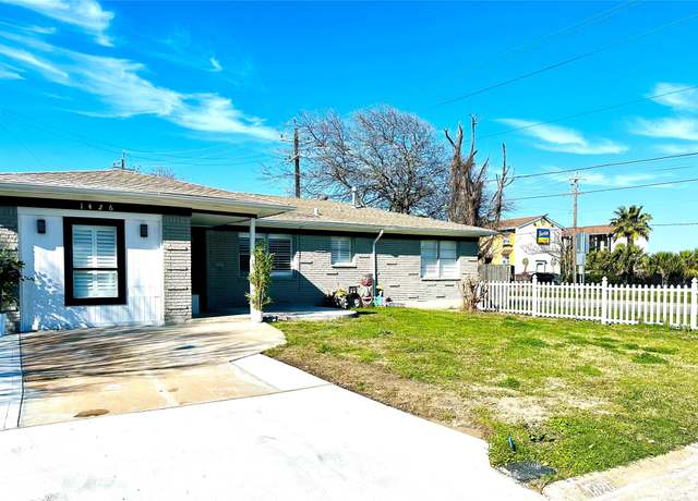 Property at 1426 Harbor View Dr, Galveston, TX 77550, 4 beds, 2 baths