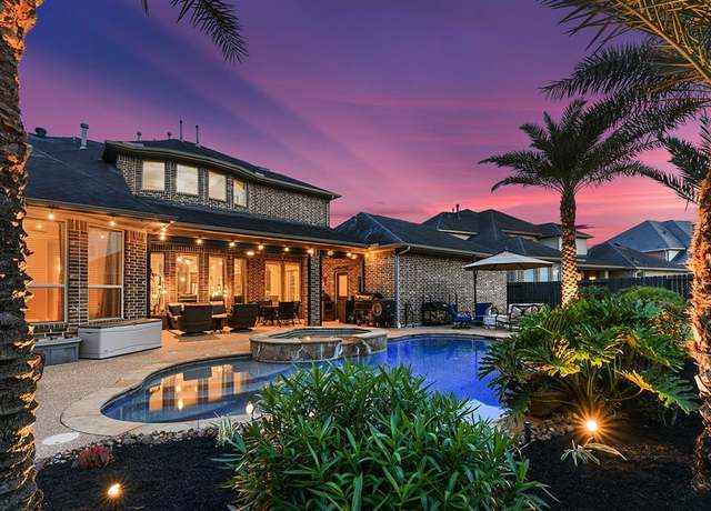 Property at 5702 Mustang Ridge Ln, Fulshear, TX 77441, 5 beds, 6 baths