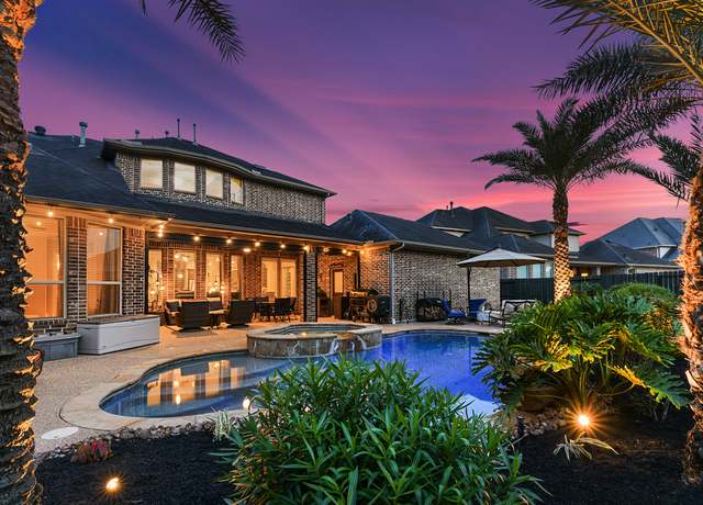 Property at 5702 Mustang Ridge Ln, Fulshear, TX 77441, 5 beds, 6 baths