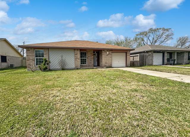 Property at 8611 Deep Valley Dr, Houston, TX 77044, 3 beds, 2 baths