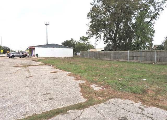 Property at 6702 Bellfort St, Houston, TX 77087
