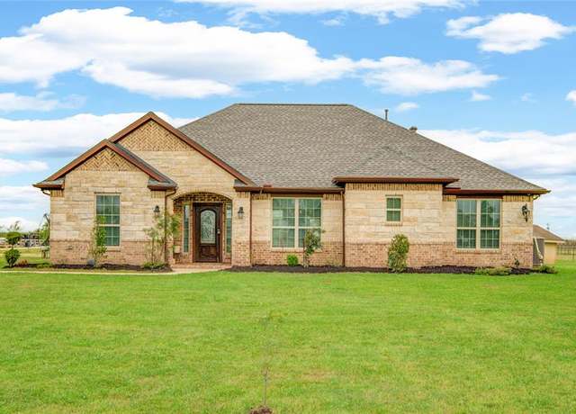 Property at 2180 County Road 212, Angleton, TX 77515, 3 beds, 2 baths