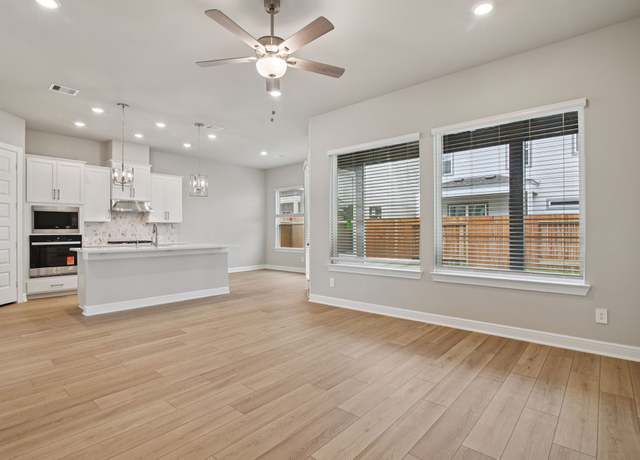 Property at 3114 Quiet Sunset Dr, Houston, TX 77080, 3 beds, 2.5 baths