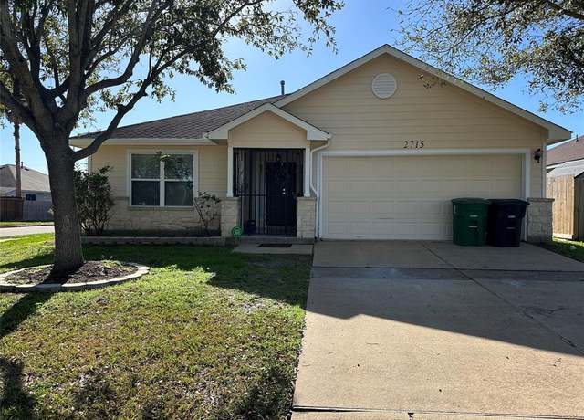 Property at 2715 Steelhead Dr, Houston, TX 77045, 3 beds, 2 baths