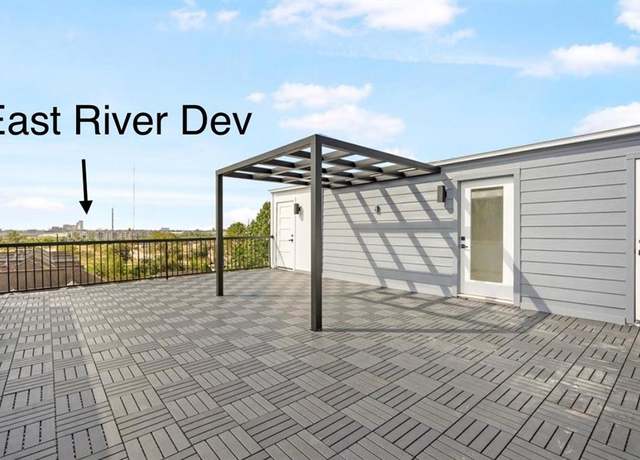 Property at 407 Grove St Unit B, Houston, TX 77020, 3 beds, 3.5 baths