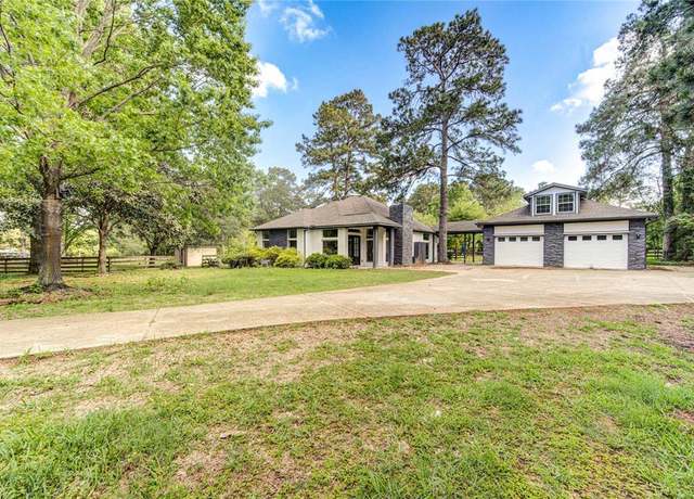 Property at 23101 Park Ln, Tomball, TX 77377, 5 beds, 4 baths