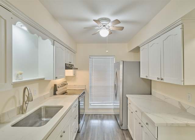 Property at 2308 Winrock Blvd #173, Houston, TX 77057, 2 beds, 1.5 baths
