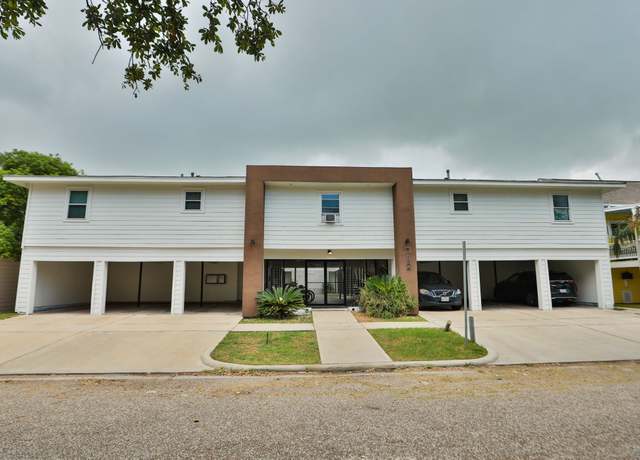 Property at 712 Ball St, Galveston, TX 77550, 2 beds, 1 bath
