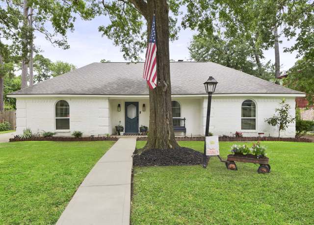Property at 7907 Friars Court Ln, Spring, TX 77379, 3 beds, 2 baths