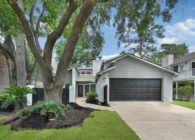 Property at 20006 18th Fairway Dr, Humble, TX 77346, 3 beds, 2.5 baths