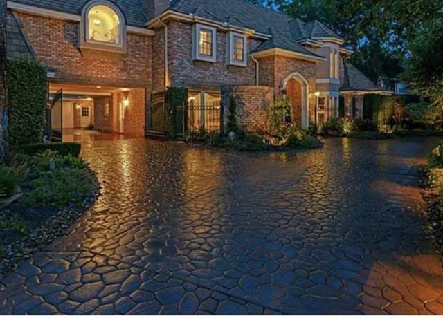Property at 2819 Cedar Woods Pl, Houston, TX 77068, 6 beds, 5.5 baths