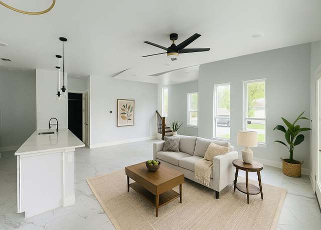 Property at 8128 Penrod St, Houston, TX 77028, 3 beds, 2.5 baths