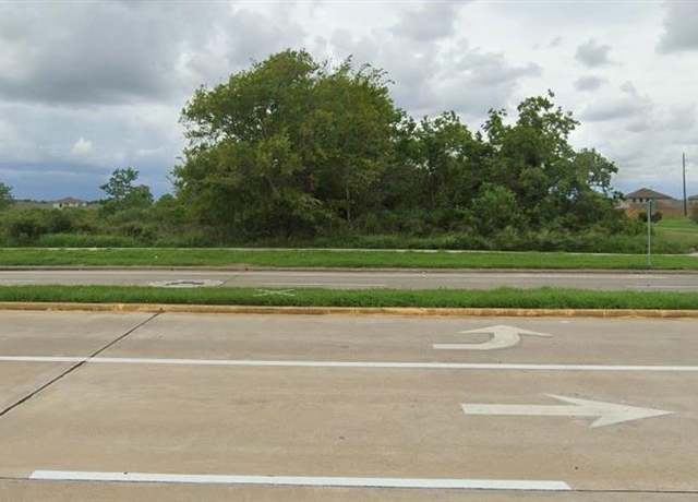 Property at 0 Vicksburg Lake Olympia Pkwy, Missouri City, TX 77459