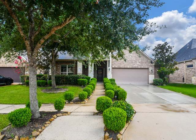 Property at 7 Cinque Terre Dr, Missouri City, TX 77459, 4 beds, 3.5 baths