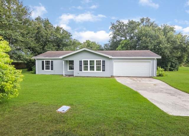 Property at 512 N Inwood Dr, Bridge City, TX 77611, 3 beds, 1 bath