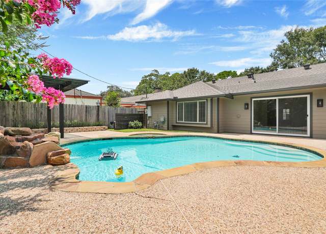 Property at 2418 Lexford Ln, Houston, TX 77080, 4 beds, 2.5 baths