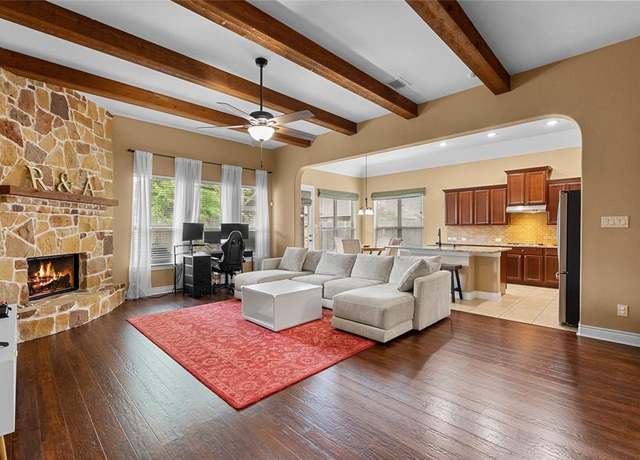 Property at 321 Westwood Dr, League City, TX 77573, 4 beds, 2 baths